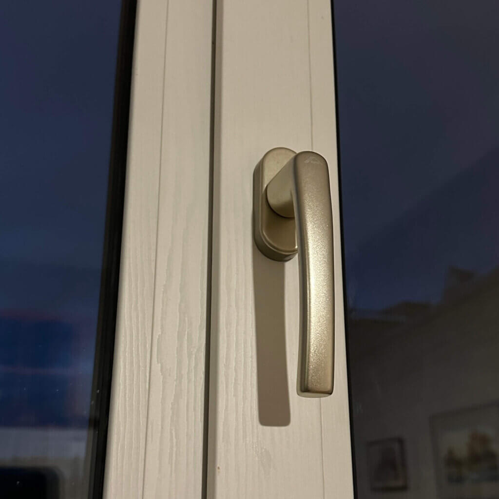 оконная ручка roto line шампань