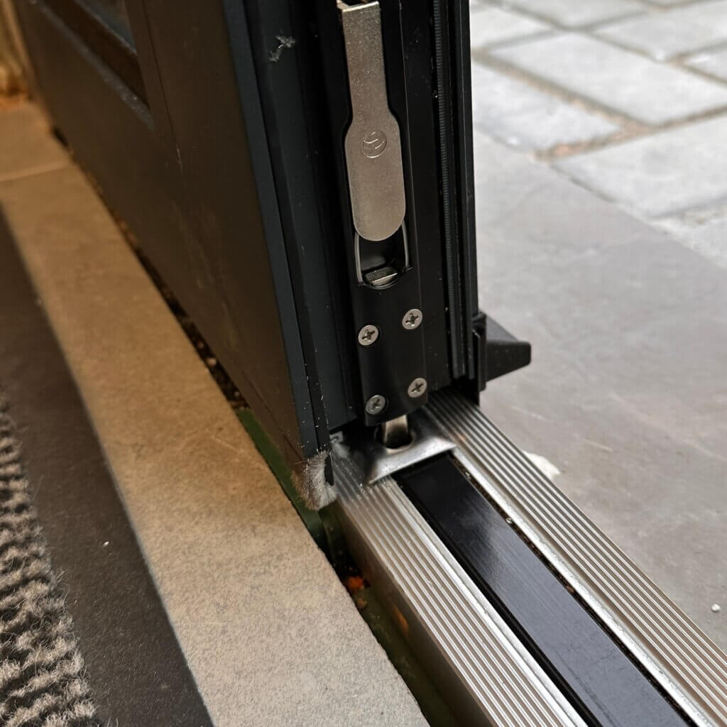 алюминиевый порог